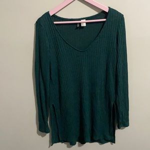 Dark Green H&M Long Sleeve Shirt .